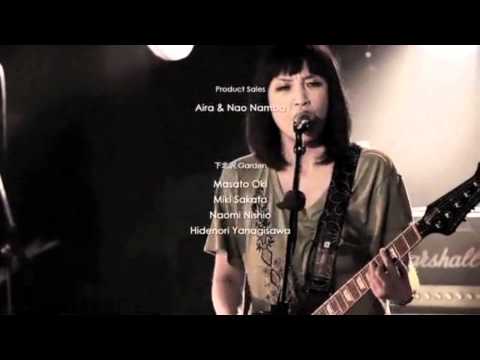 Who the Bitch [Hello again] live at 2013.12.30 GARDEN