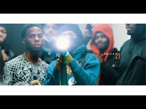 Mally G - 21 / Shot By @NicoNelMedia