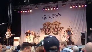 &#39;Raise your head&#39; by Go Go Berlin -  live in Silkeborg (NHR 2015)
