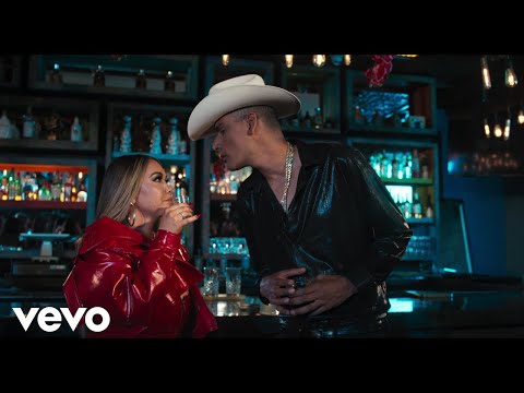 Uziel Payan, Chiquis - Me Mocho Un Huevo