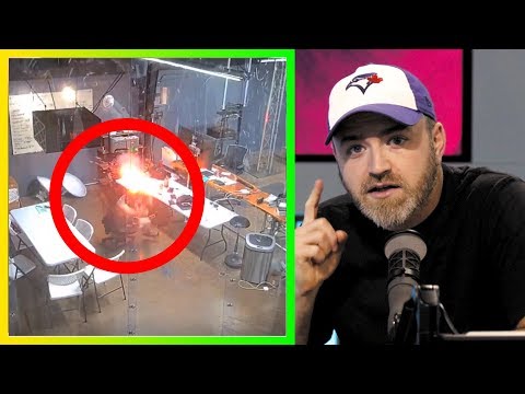 download lagu mp3 mp4 Iphone Explodes, download lagu Iphone Explodes gratis, unduh video klip Iphone Explodes