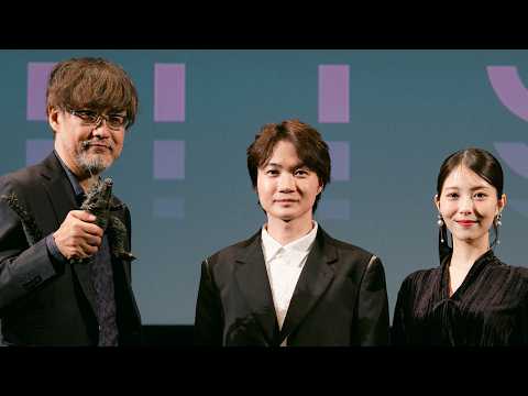 Takashi Yamazaki, Ryunosuke Kamiki, and Minami Hamabe on Godzilla Minus Zero
