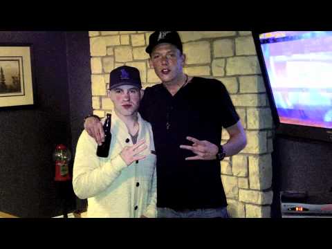 Feel It In The Air - Sneek & Bo Ft. Sacha