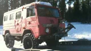 preview picture of video 'Volvo Valp 4WD Utility Vehicle Part 1'