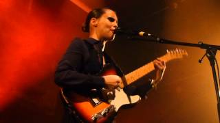 Anna Calvi - I&#39;ll be your man - LIVE PARIS 2013