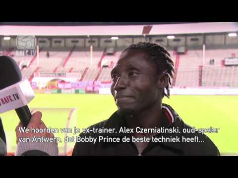 08-10-2011 : R. Antwerp FC - KVK Tienen : Bobby Prince