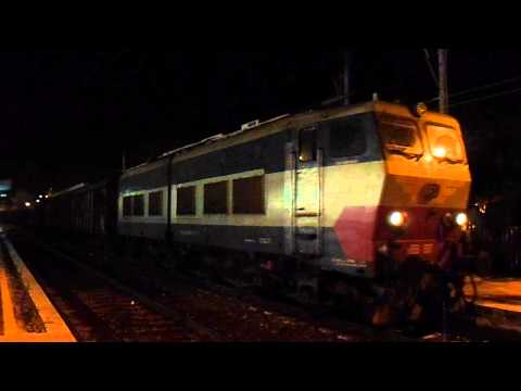 E656.607 sul MRV 57682 Maddaloni Marcianise - Lecco Maggianico, in partenza da Roma Tuscolana