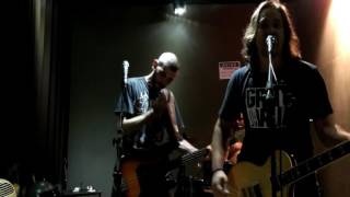 3Loucos - Fisticuffs in Frederick street (Toy Dolls - Tribute)