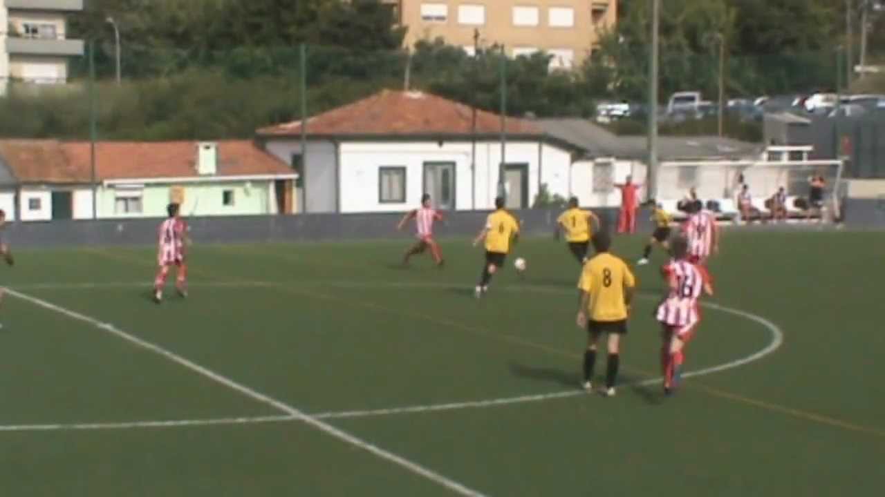 AFPorto - Juvenis - 1ª Divisão - 1ª Jornada - F.C.Foz 2 - Leixões S.C. 1 - 16-09-2012.wmv