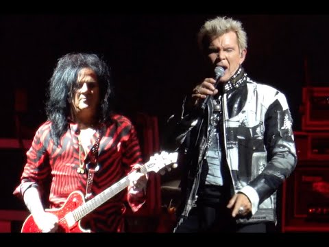 Billy Idol 20May2023@Cruel World 4K, simulated flying crane zooms!