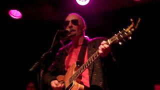 Graham Parker and the Figgs - Hole in the World plus a little chit-chat at the beginning...