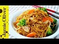 Stir Fry Chicken Noodles 鸡肉炒面 | The Dumpling Sisters