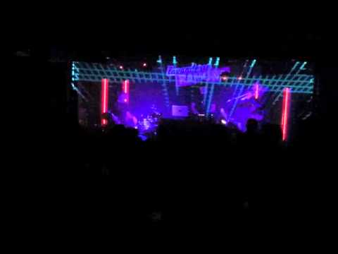 Hugo & The Prismatics - live