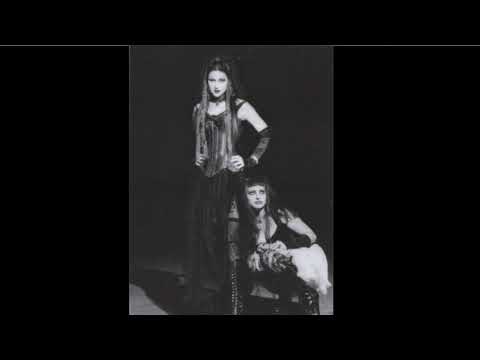 Diva Destruction - Snake (Official Video)