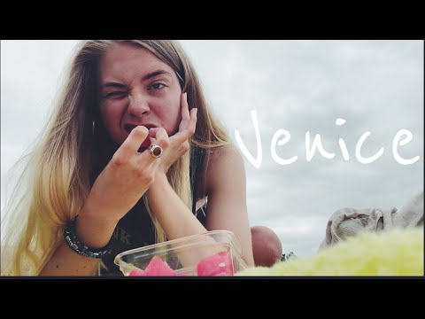 SEO term* idk lol beach n shi