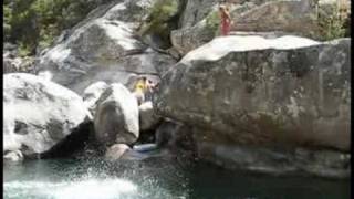preview picture of video 'Corse 2008 - Saut rivières Baptiste'