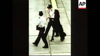 UK: HEATHROW AIRPORT: DIANA ROSS ARRESTED (2)
