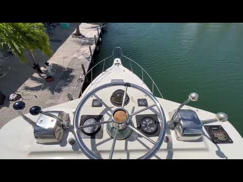 Tiara-yachts 3200-OPEN video