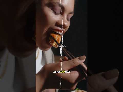 Why Do Japanese People Eat Raw Fish? The Science Behind Sushi 🍣