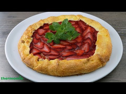 Erdbeer-Galette mit Pistaziencreme