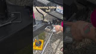 Removing trailer off ball hitch