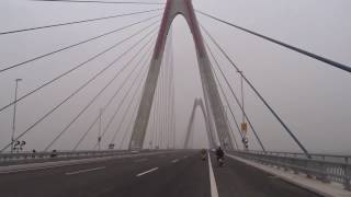 preview picture of video 'Nhat Tan Bridge'