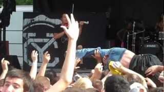 Yellowcard - Sean Mackin backflip and violin solo @ Warped 2012 Maryland