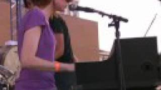 Margot &amp; the Nuclear So &amp; So&#39;s Live @ Forecastle - Vampires in Blue Dresses