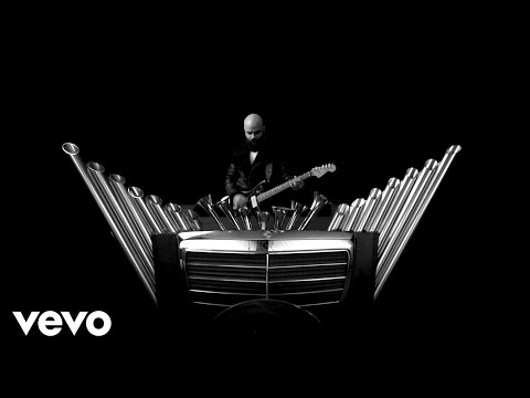 Who Killed Bruce Lee - Born Addicted