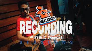 Download lagu Anak Kecil - dr.pm Feat Erwin Moron (Recording Live Sessions) mp3 Download lagu Anak Kecil - dr.pm Feat Erwin Moron (Recording Live Sessions) mp3