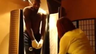 Floyd Mayweather & LeBron James Turn to Cryotherapy for Recovery