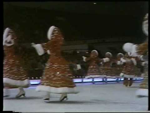 Holiday on Ice 1977 - dickensian christmas