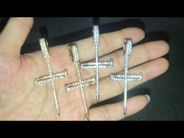 Vídeo relacionado con Richsteel Hip Hop Dorada Cruz Cadena Hombre Oro enchapado Colgantes Cruces Crucifijo de Jesucristo
