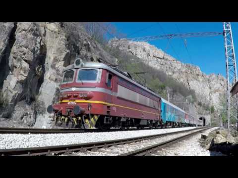Bulgarian Railways - Various trains in the Iskar gorge