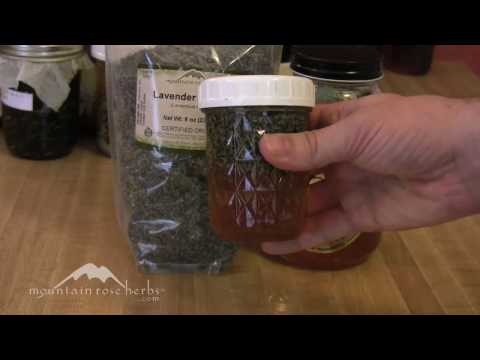 How to Make Herbal Honey with Lavender