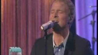 Backstreet Boys perform &quot;helpless when she smiles&quot; live on Ellen - 2007