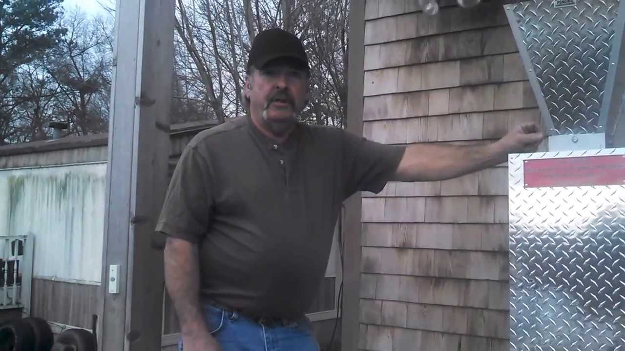 Top Notch Pecan Cracker and Sheller