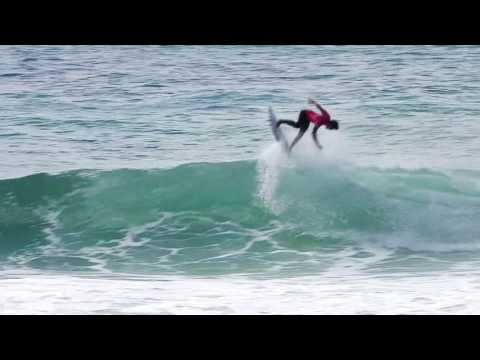 Highlights: Day 5 at the Quiksilver Pro and Roxy Pro
