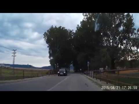 cyclist does not care about traffic