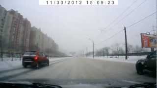 preview picture of video 'NEW scary fast car accident on icy road in Russia !Skoda Octavia crash'