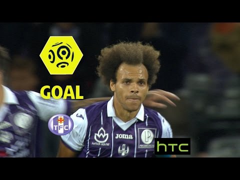 Goal Martin BRAITHWAITE (62' pen) / Toulouse FC - EA Guingamp (2-1)/ 2016-17