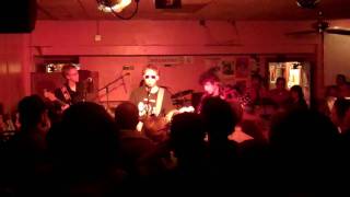 Deer Tick -- Straight Into A Storm