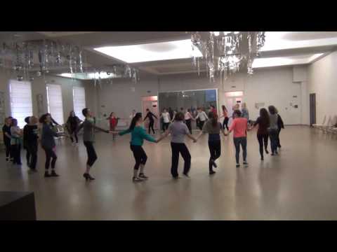 Debka L'adama - circle debka