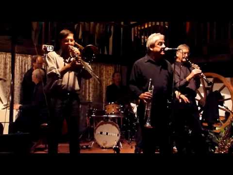 The Syncopators (AUS) play 'Lazy River'