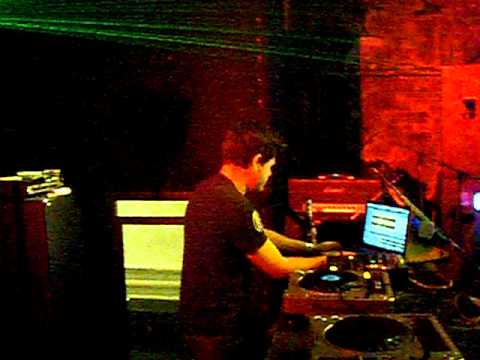 Underbeat LIVE  - ( Tonal ) @ Europe Tours - 2011