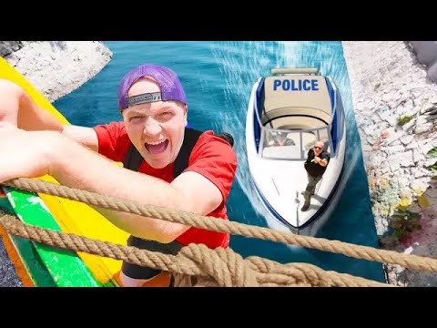 Surviving 100 Hours Hunted by Cops