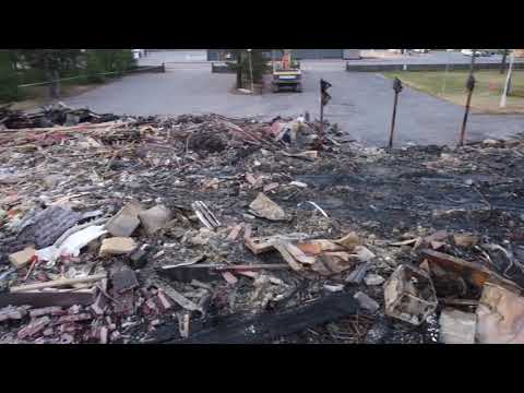 Hotelli Hiittenharju tulipalon jälkeen 15.7.2021