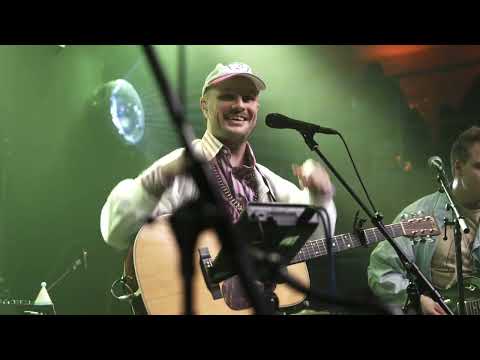 SAKARIS - Magical Bag of Fun (live @ OY Brewery)