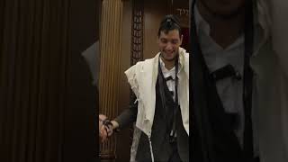 אומן בארץ (הרב אייל עמרמי) - התמונה מוצגת ישירות מתוך אתר האינטרנט יוטיוב. זכויות היוצרים בתמונה שייכות ליוצרה. קישור קרדיט למקור התוכן נמצא בתוך דף הסרטון