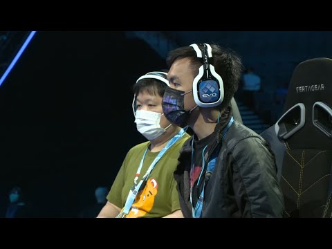 The King of Fighters XV: BROOK ZJZ vs (KOR) Lacid - Winners Semifinal - EVO 2022